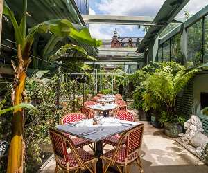London's best garden cafés, restaurants and bars